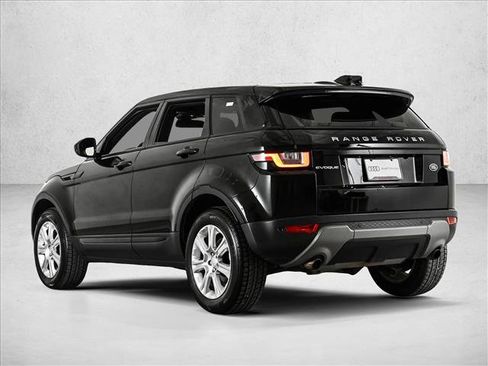 Used 2017 Land Rover Range Rover Evoque SE AWD/4WD image 8
