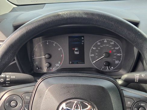 Used 2024 Toyota Corolla LE FWD image 29