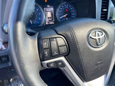 Used 2016 Toyota Sienna Limited Premium AWD/4WD image 58