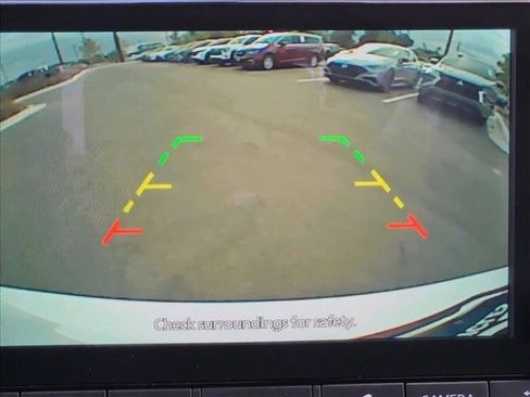 Used 2025 Nissan Sentra SV FWD image 14