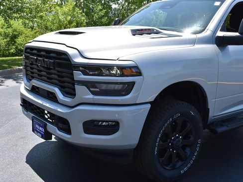 New 2026 RAM 2500 Tradesman AWD/4WD image 13