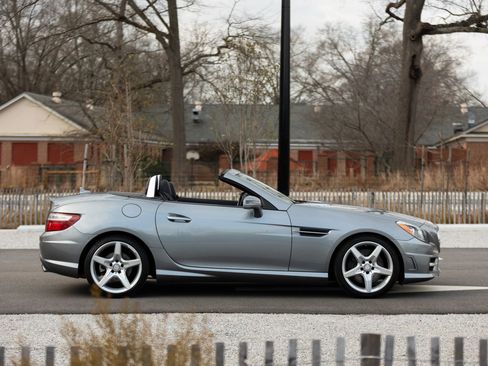 Used 2014 Mercedes-Benz SLK 350 image 6