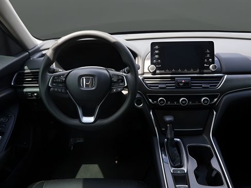 Used 2020 Honda Accord LX image 14