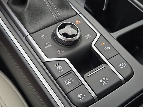 New 2025 Kia Sorento S AWD/4WD image 30