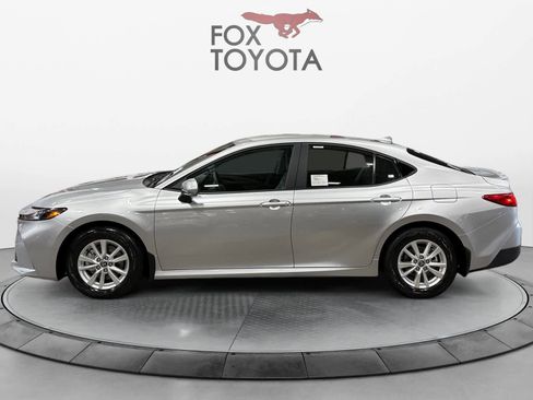 New 2026 Toyota Camry LE image 2