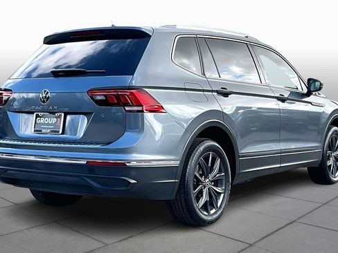 Used 2024 Volkswagen Tiguan SE image 13