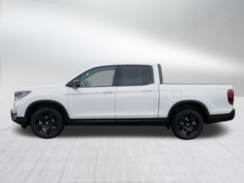 New 2026 Honda Ridgeline Black Edition image 4