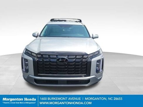 Used 2024 Hyundai Palisade SEL AWD/4WD image 3