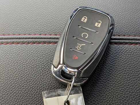Used 2024 Chevrolet Equinox RS FWD image 98