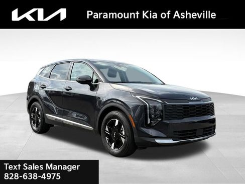 Used 2026 Kia Sportage LX image 1