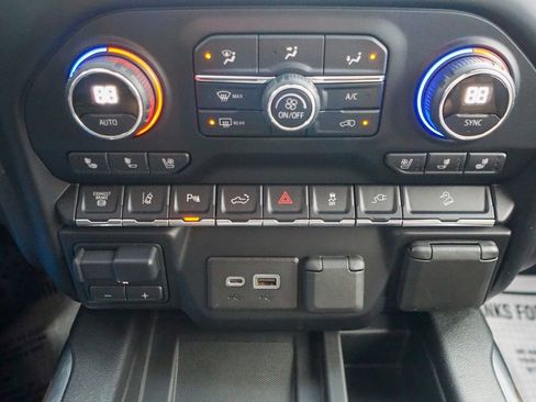 Used 2020 Chevrolet Silverado 2500 High Country w/ Z71 Off-Road Package image 31