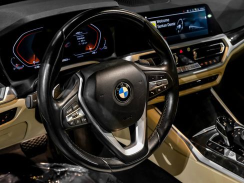 Used 2020 BMW 330i Sedan w/ Convenience Package image 22