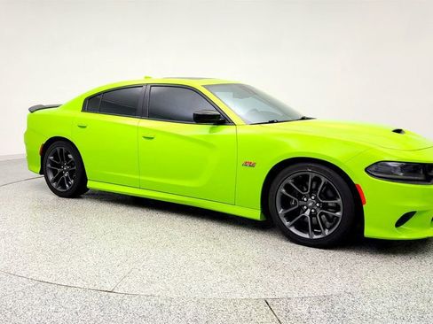 Used 2023 Dodge Charger Scat Pack w/ Plus Group image 3