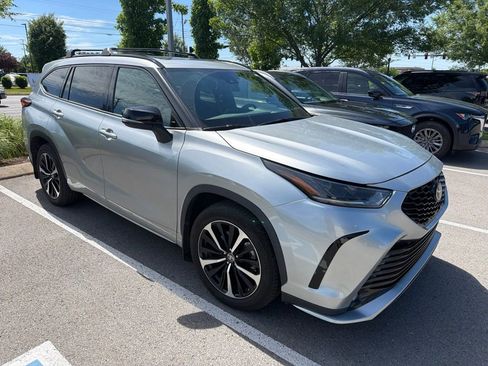 Used 2021 Toyota Highlander XSE AWD/4WD image 33