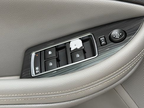 Used 2019 Chevrolet Impala LT image 26