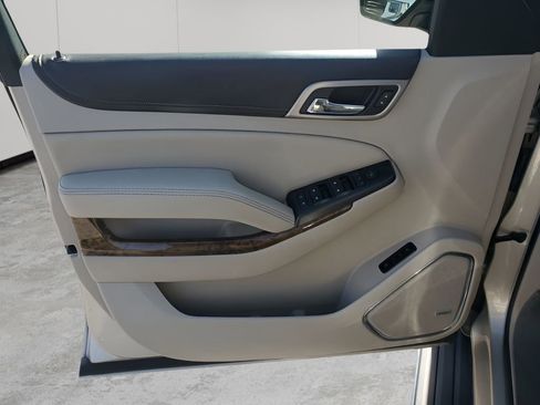 Used 2016 GMC Yukon Denali w/ Open Road Package image 27