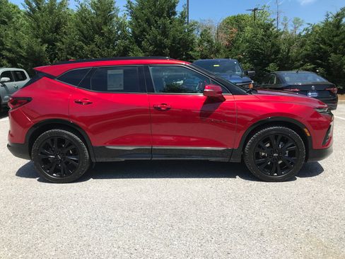 Used 2022 Chevrolet Blazer RS w/ Enhanced Convenience Package AWD/4WD image 9