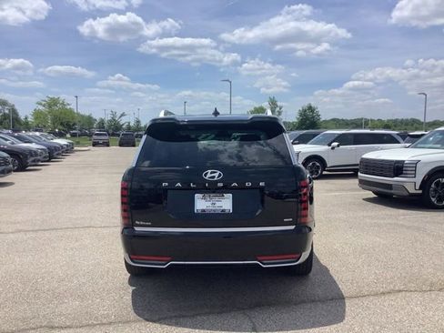 Used 2026 Hyundai Palisade Calligraphy AWD/4WD image 7