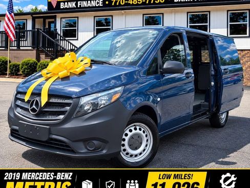 Used 2019 Mercedes-Benz Metris image 1