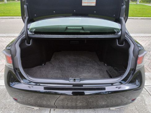 Used 2017 Lexus GS 350 w/ Preferred Accessory Package RWD image 53