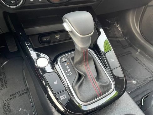 Used 2025 Kia Soul GT-Line w/ GT-Line Technology Package FWD image 23