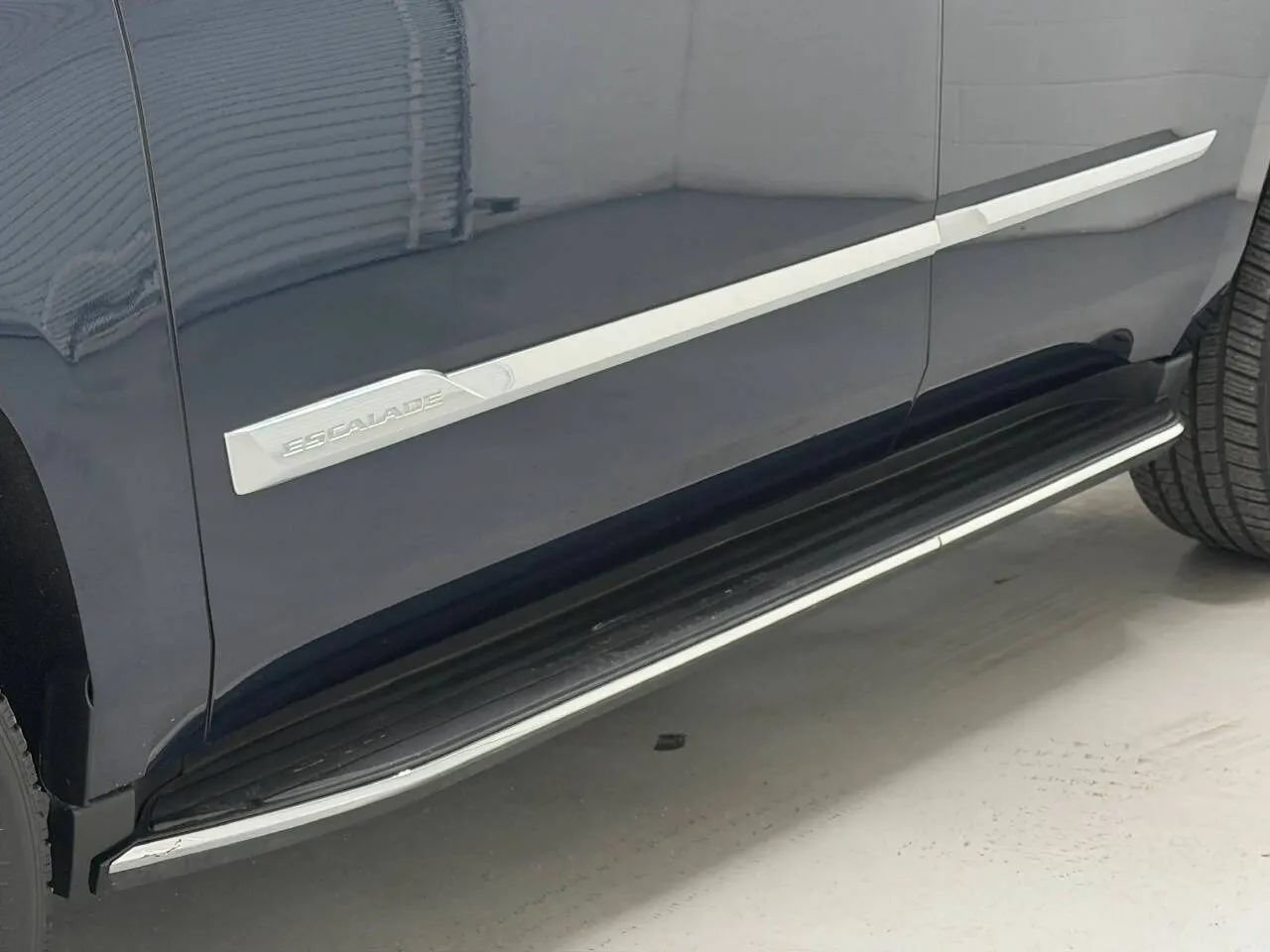 Used 2019 Cadillac Escalade Luxury RWD image 41