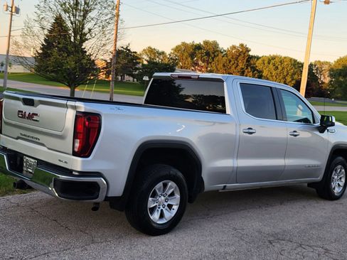 Used 2021 GMC Sierra 1500 SLE AWD/4WD image 10