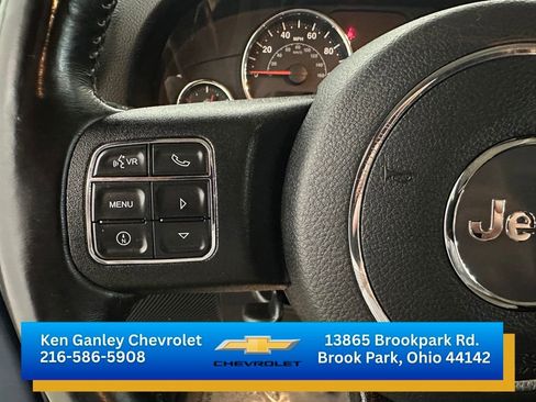 Used 2018 Jeep Wrangler Unlimited Sport S AWD/4WD image 11