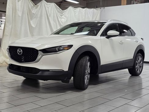Used 2022 MAZDA CX-30 AWD 2.5 S w/ Premium Package image 13