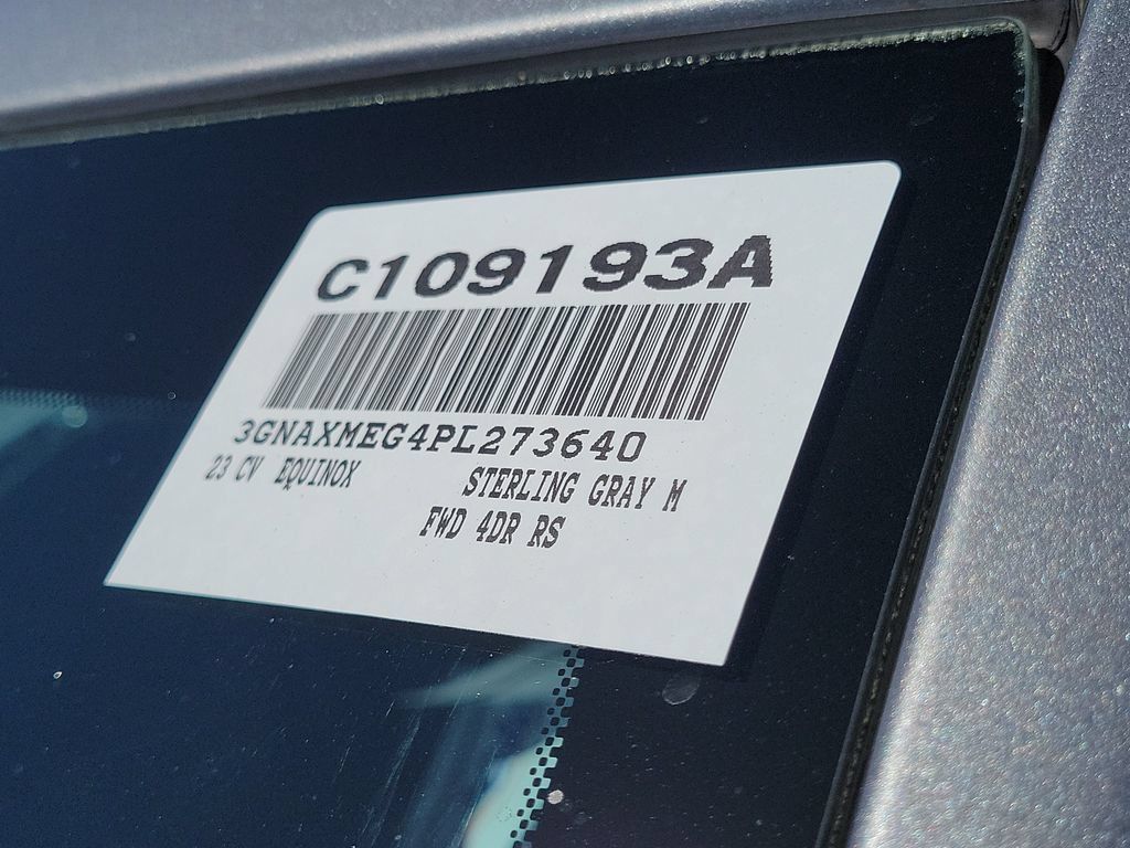 Used 2023 Chevrolet Equinox RS FWD image 30