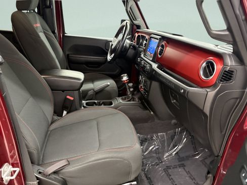 Used 2021 Jeep Wrangler Unlimited Rubicon AWD/4WD image 22