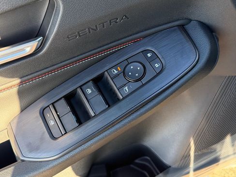 New 2026 Nissan Sentra SR w/ SR Premium Package FWD image 22