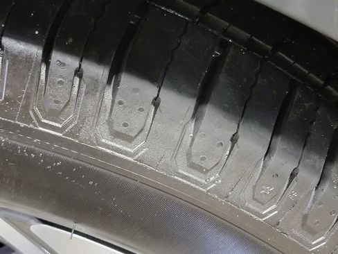 Used 2019 Honda CR-V EX image 9