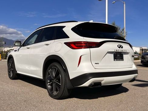 Certified 2025 INFINITI QX50 Sport image 3