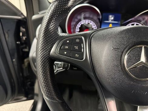 Used 2017 Mercedes-Benz GLC 300 4MATIC image 18