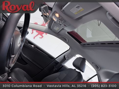Used 2017 Volkswagen Jetta SEL FWD image 19