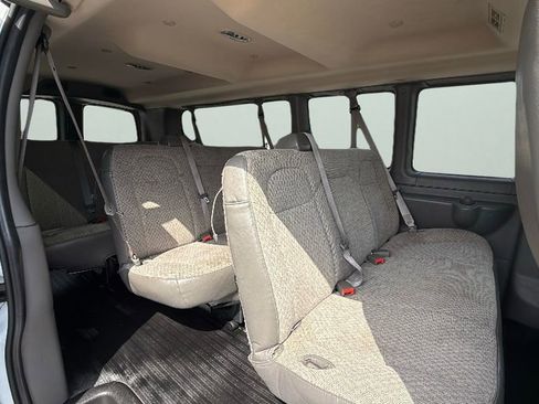 Used 2023 Chevrolet Express 3500 LS RWD image 26