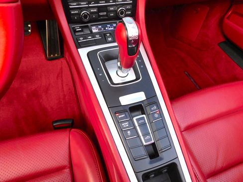 Used 2015 Porsche Boxster S image 27