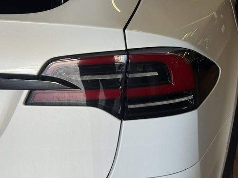 Used 2023 Tesla Model X AWD/4WD image 15