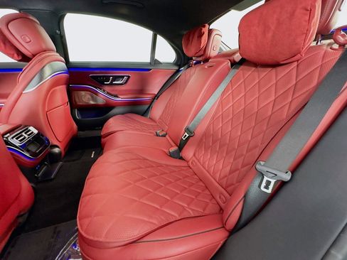 Used 2024 Mercedes-Benz S 580 4MATIC Sedan image 8