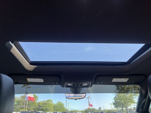 Used 2020 GMC Sierra 1500 AT4 w/ AT4 Premium Package AWD/4WD image 32