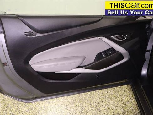 Used 2022 Chevrolet Camaro LT RWD image 21
