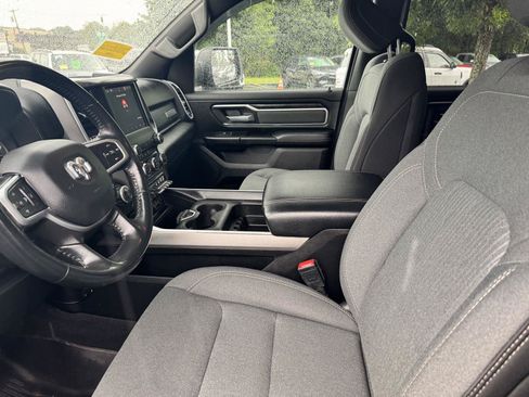 Used 2022 RAM 1500 Big Horn AWD/4WD image 17