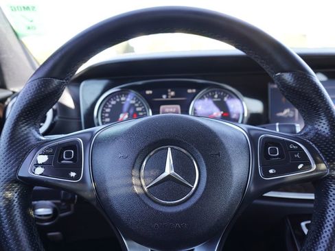 Used 2017 Mercedes-Benz E 300 image 30