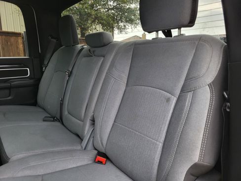 Used 2024 RAM 2500 Big Horn w/ Off Road Package image 13