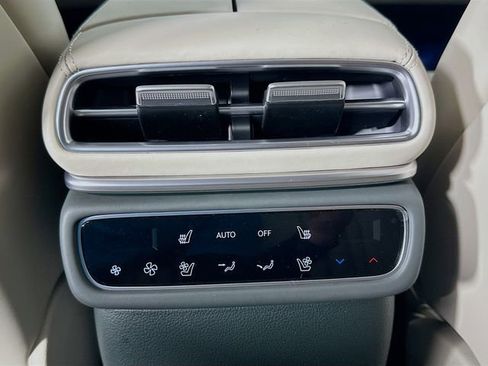 New 2026 Genesis GV80 3.5T Prestige image 18