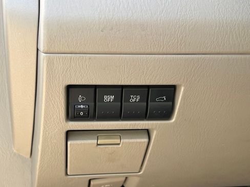 Used 2012 MAZDA CX-9 Grand Touring w/ Moonroof & Bose Audio Pkg FWD image 29