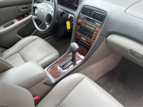 Used 2001 Lexus ES 330 image 15