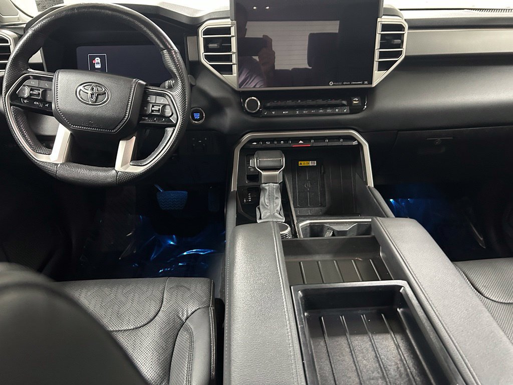 Certified 2024 Toyota Tundra Limited AWD/4WD image 15