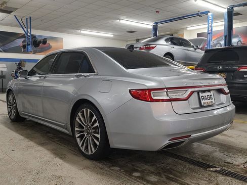 Used 2020 Lincoln Continental AWD w/ Premium Package image 25